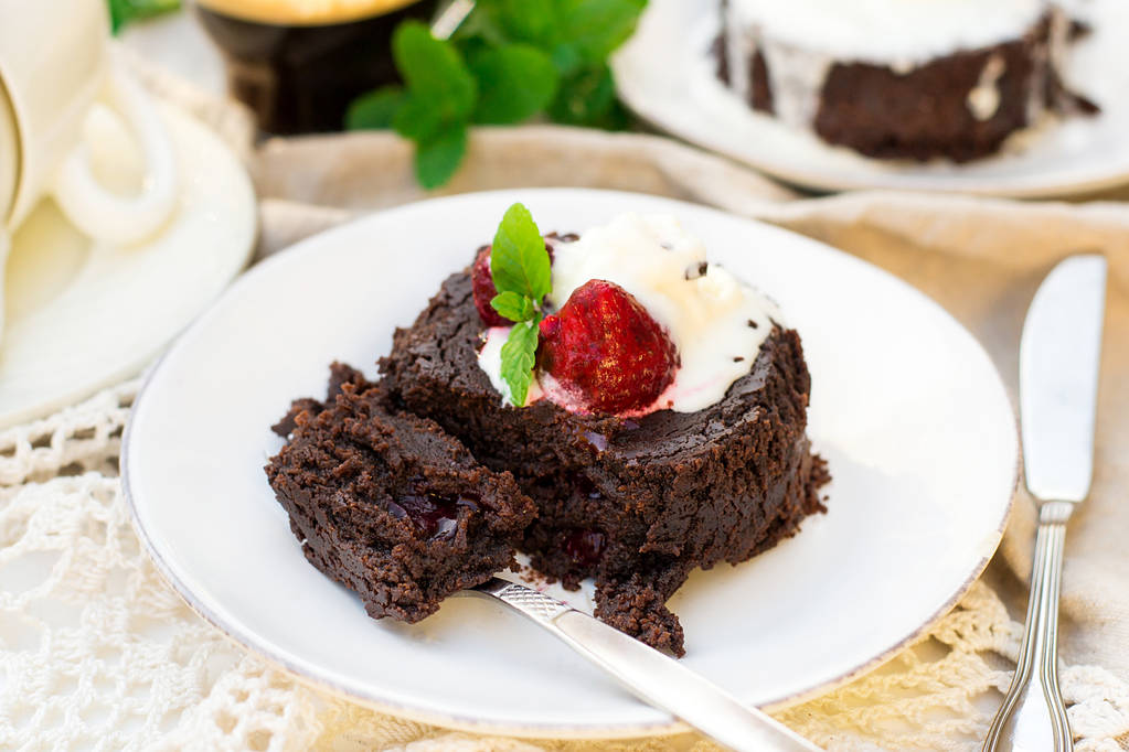 Chocolate Fudge Cake